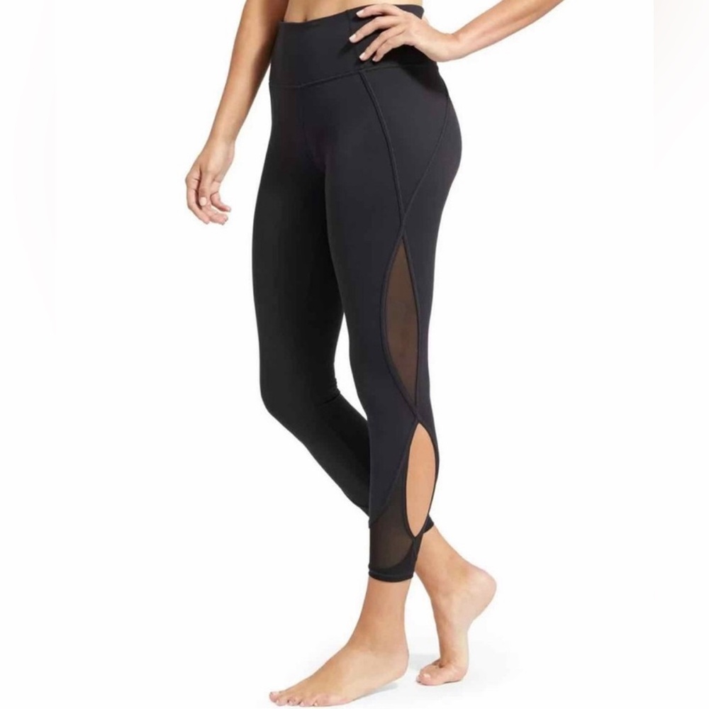 Athleta Black Mesh Salutation 7/8 Tights Size S